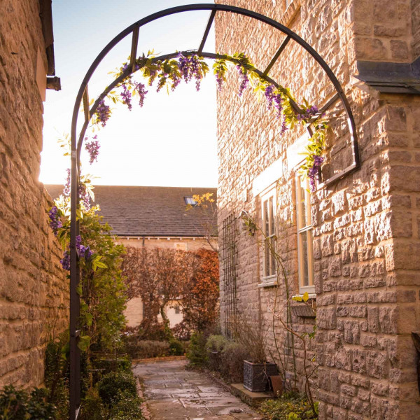 Buy Harrod Roman Wall Arch Online - Garden Houses & Buildings