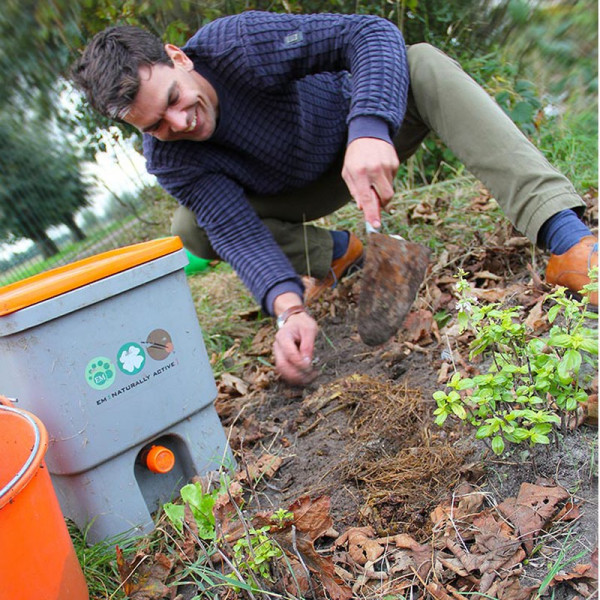 Buy Bokashi Kitchen Waste Composting Kit 2 Buckets, Container and 1kg Bran Online - Green plants & flowering plants