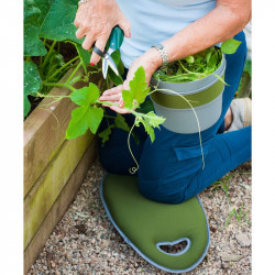 The Gardeners Deadheader Bundle Moss