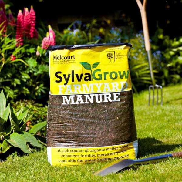 Buy RHS SylvaGrow Farmyard Manure Online - Green plants & flowering plants