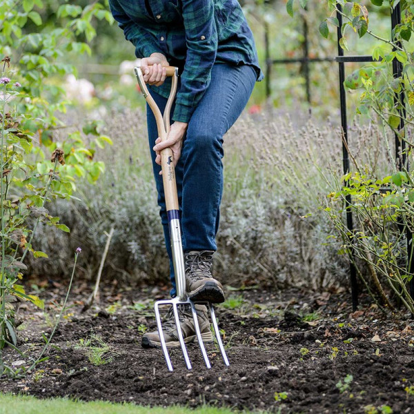 Buy Stainless Steel Digging Fork Online - Green plants & flowering plants Buy Stainless Steel Digging Fork Online - Green plants & flowering plants