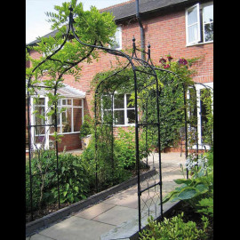 Gothic Arch 1.5m with Patio Feet